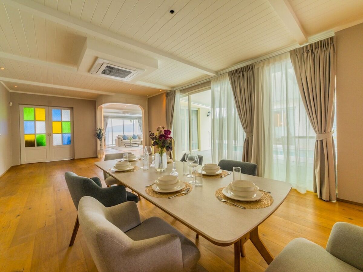 🌊 ULTRA-LUXURY BRAND-NEW RENOVATED BEACHFRONT VILLA — CHALONG 🏝️