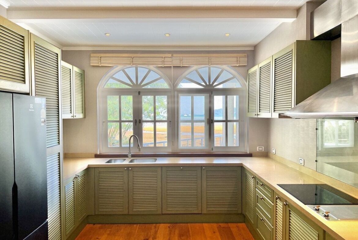 🌊 ULTRA-LUXURY BRAND-NEW RENOVATED BEACHFRONT VILLA — CHALONG 🏝️