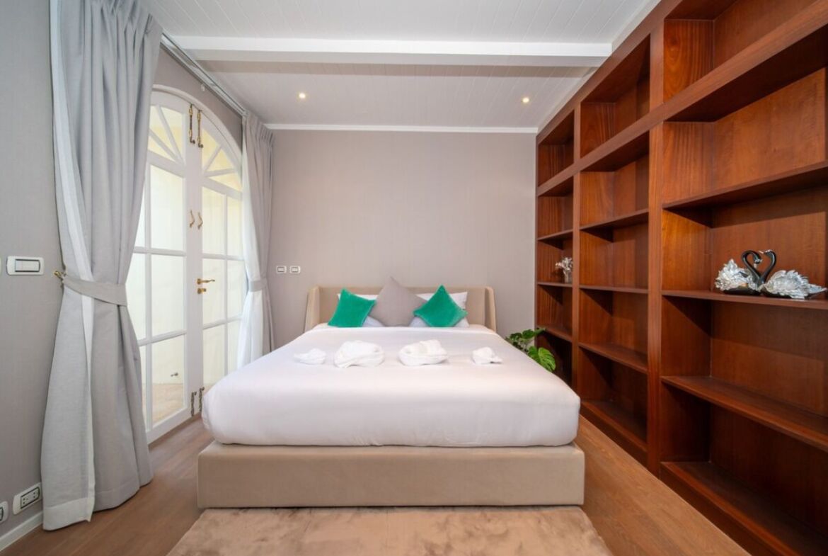 🌊 ULTRA-LUXURY BRAND-NEW RENOVATED BEACHFRONT VILLA — CHALONG 🏝️