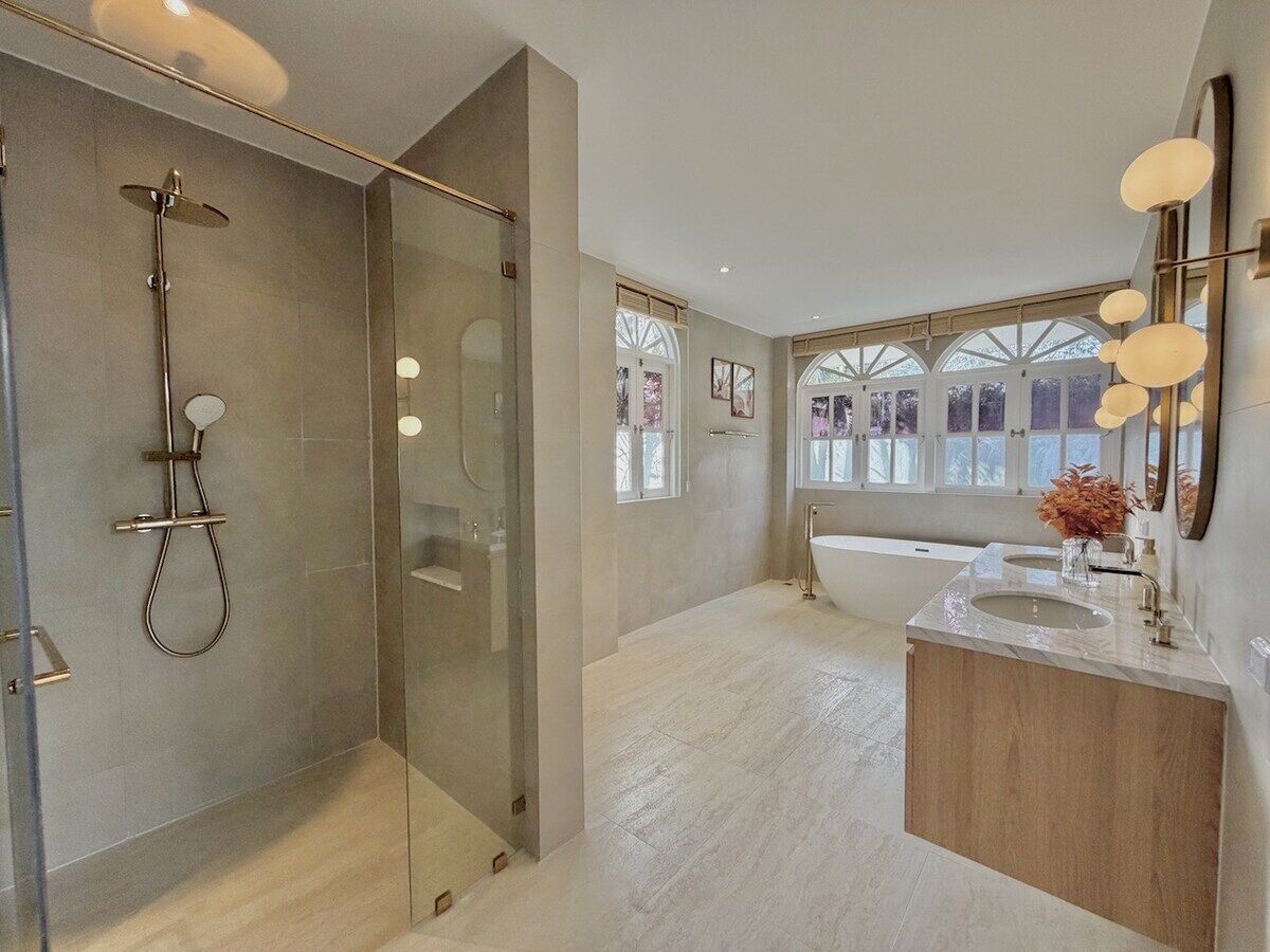 🌊 ULTRA-LUXURY BRAND-NEW RENOVATED BEACHFRONT VILLA — CHALONG 🏝️