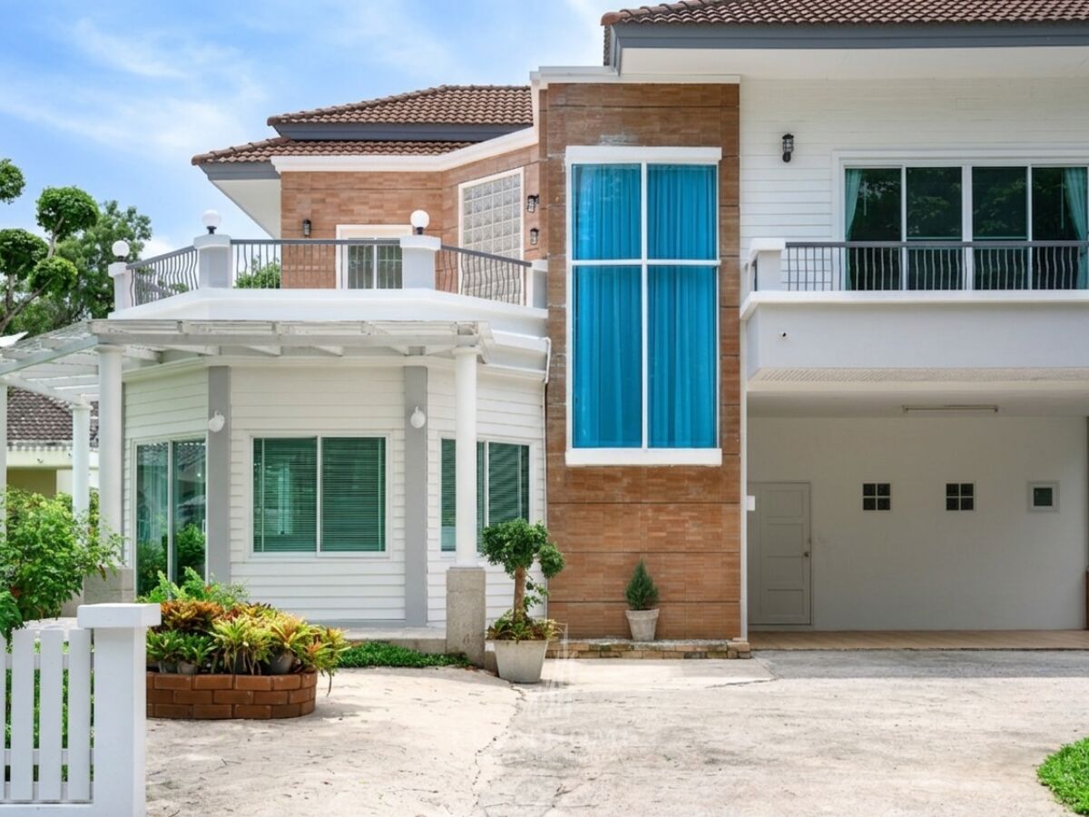 🏡 NEWLY RENOVATED FAMILY HOME FOR RENT — CHALONG 🌟