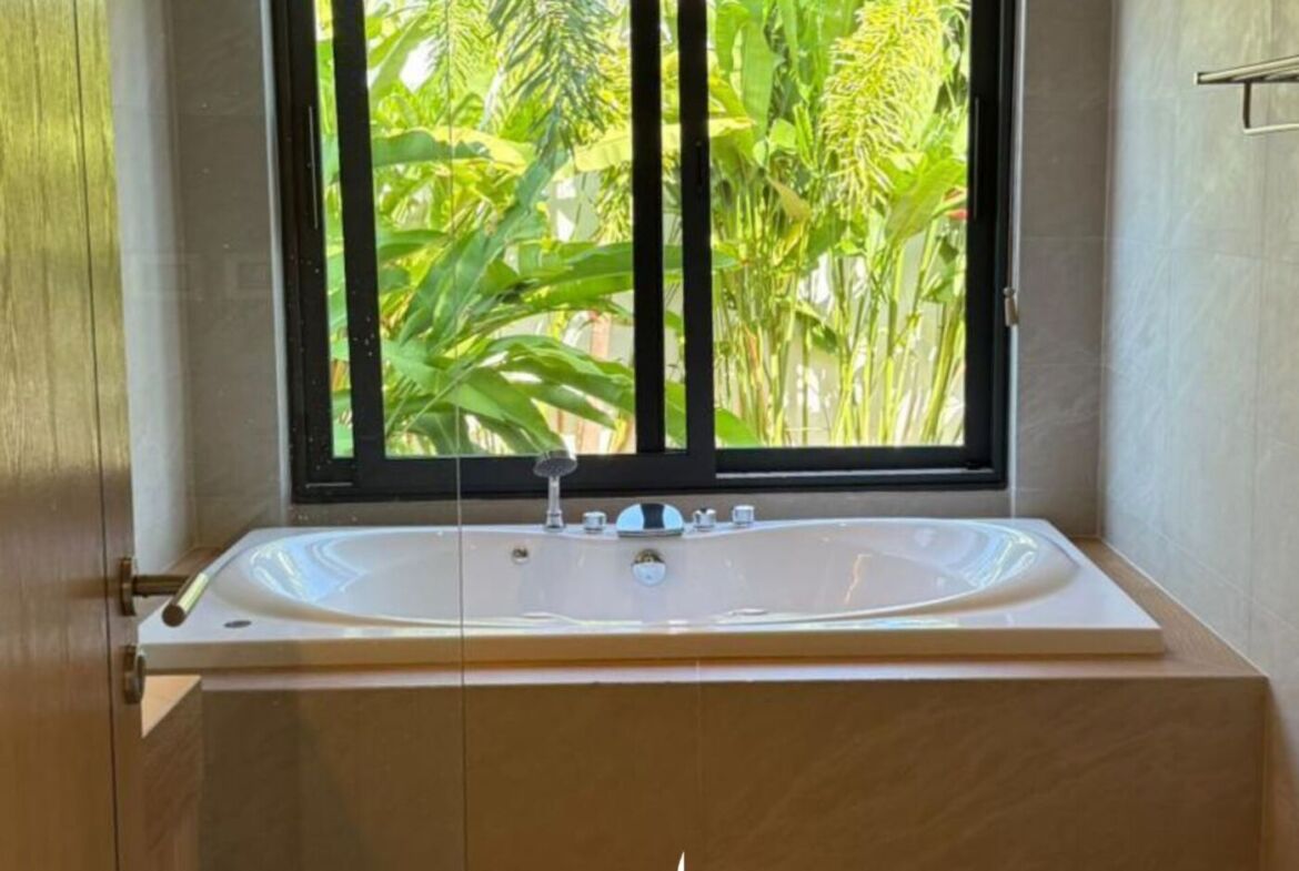 🌴 NAYA 1 LUXURY POOL VILLA — NAI HARN / RAWAI 🏊‍♂️