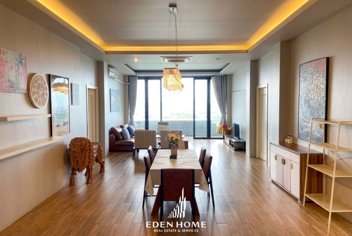 The Nakara Hill Phuket (Sea View Pool Villa)