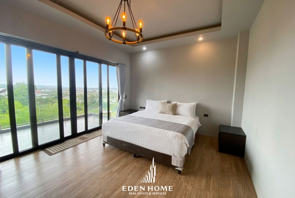 The Nakara Hill Phuket (Sea View Pool Villa)
