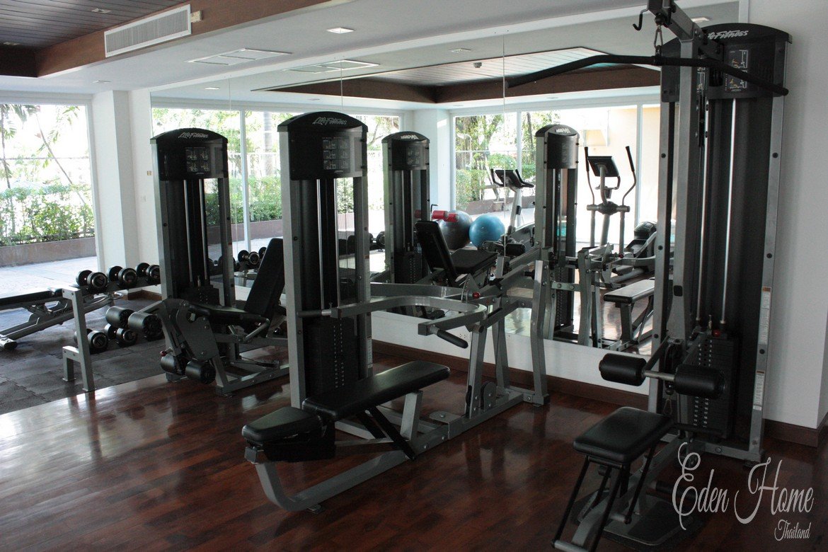 Spacious 2 bedroom condo, Patong