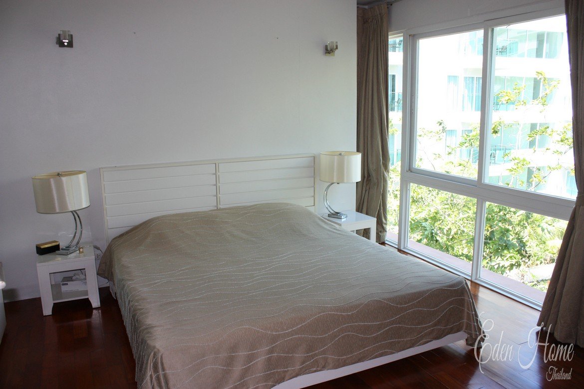 Spacious 2 bedroom condo, Patong