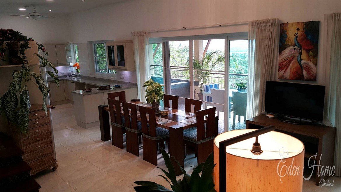 Outstanding 3 Bedroom Penthouse with golf and mountain view for rent