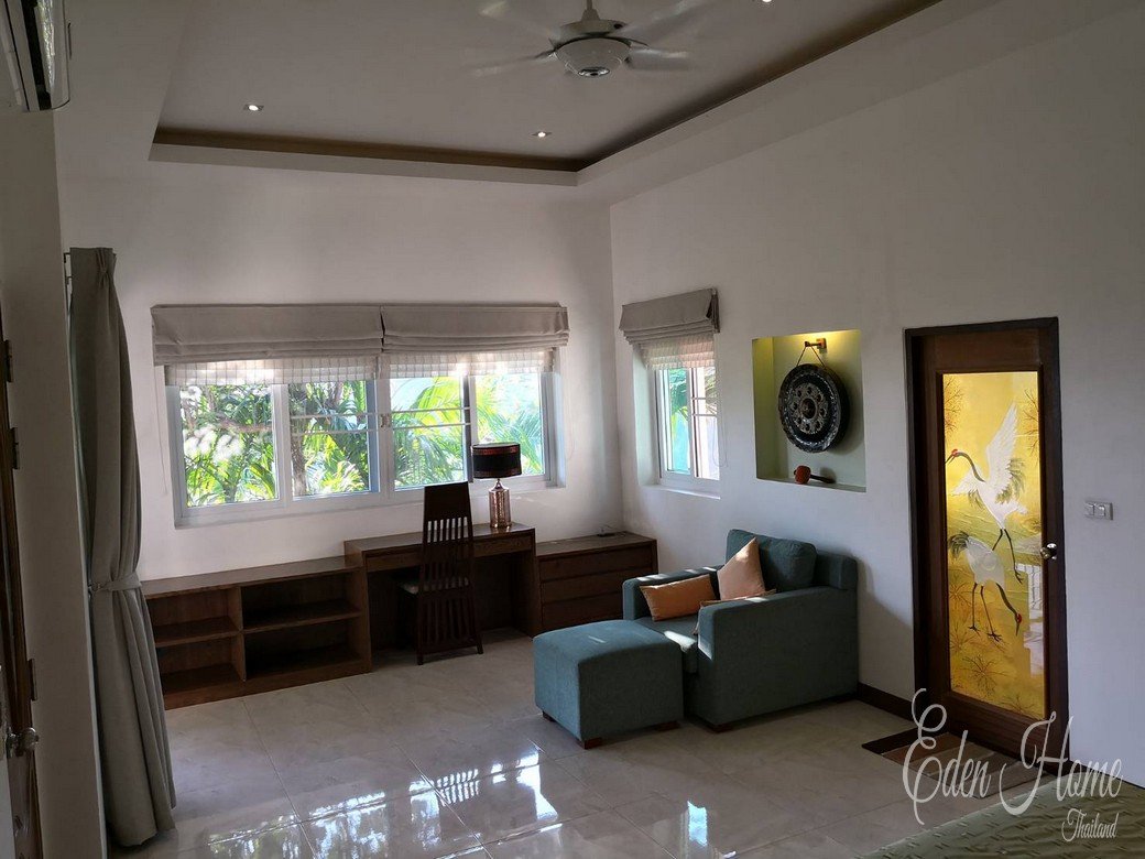 Outstanding 3 Bedroom Penthouse with golf and mountain view for rent