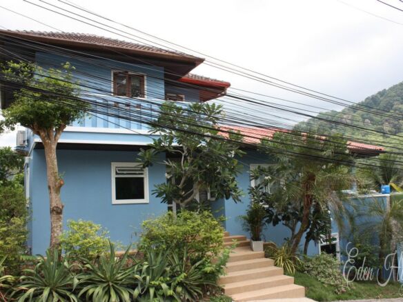 3 Bedroom Villa near golf course in Kathu for rent