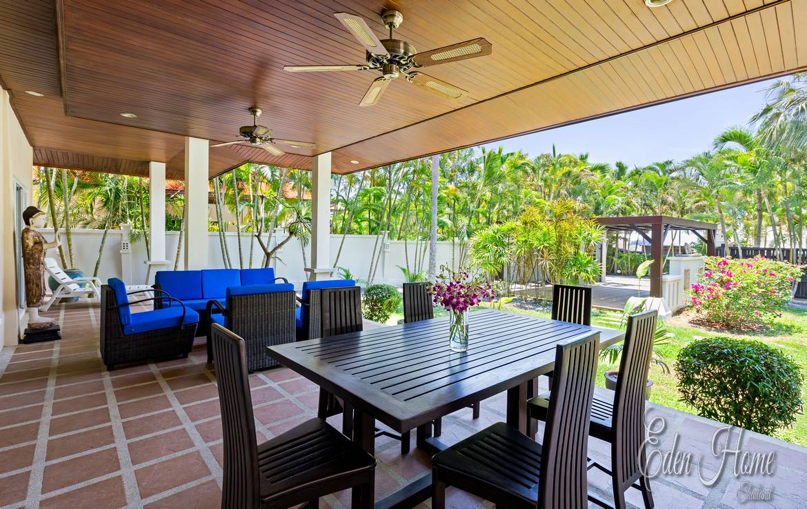 Holiday Pool Villa 3 Bedroom, Rawai
