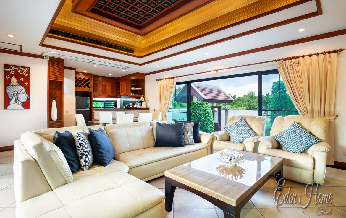 Pool villa in Luxury Estate, 3 Bedroom , Naiharn