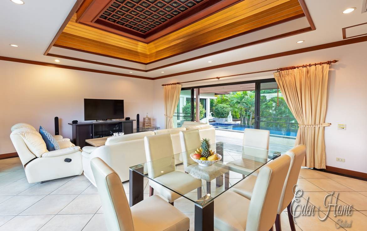 Pool villa in Luxury Estate, 3 Bedroom , Naiharn