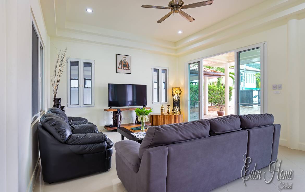 Luxurious Villa, 4 Bedroom, Rawai