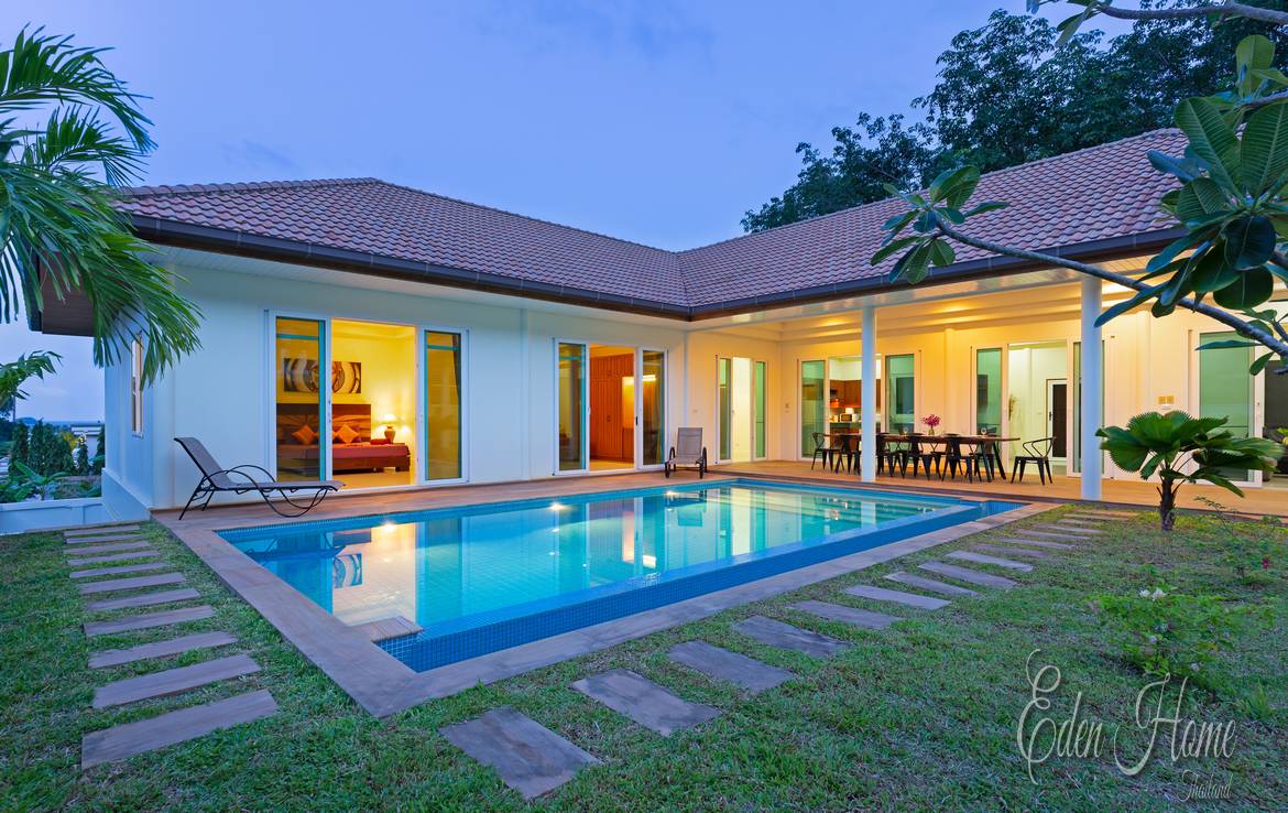 Luxurious Villa, 4 Bedroom, Rawai