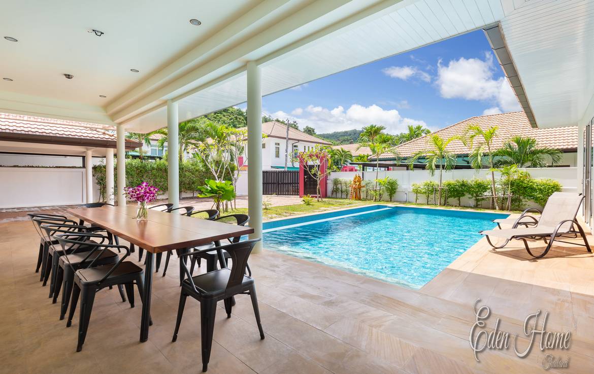 Luxurious Villa, 4 Bedroom, Rawai