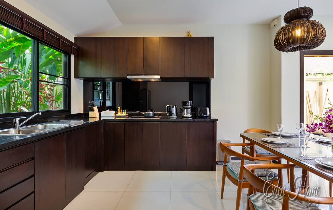 Elegant boutique villa,3 Bedrooms, Naiharn