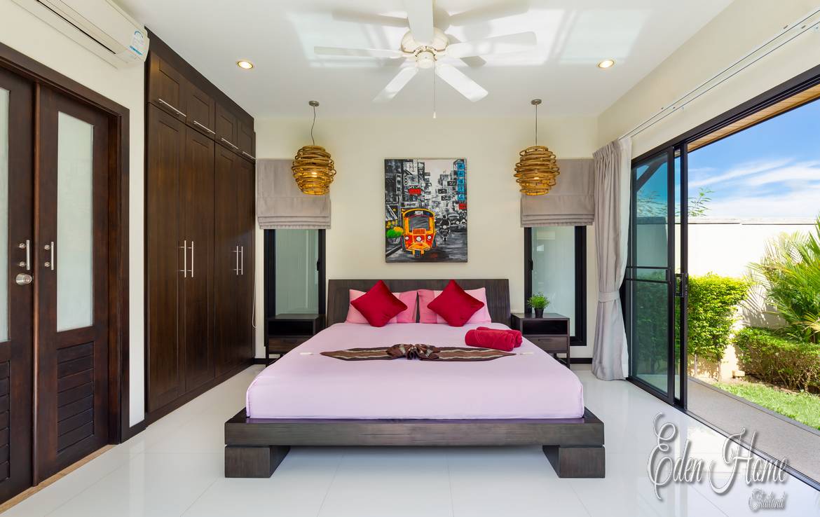 Elegant boutique villa,3 Bedrooms, Naiharn