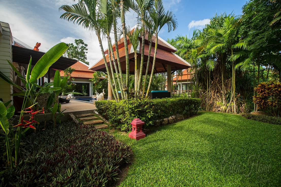 Villa Iagap in Naiharn – 3 Bedroom Pool Villa