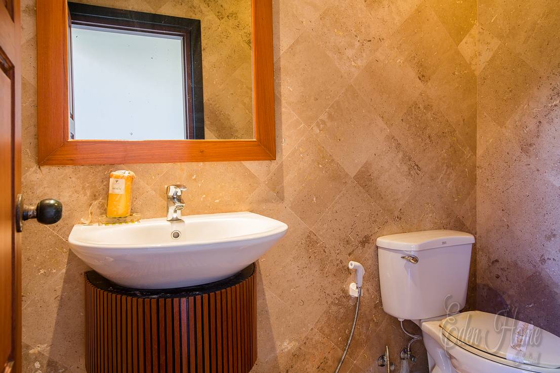 Villa Iagap in Naiharn – 3 Bedroom Pool Villa