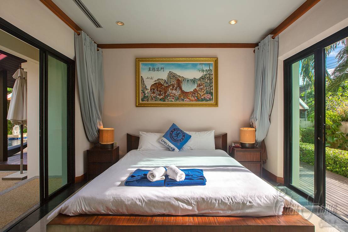 Villa Iagap in Naiharn – 3 Bedroom Pool Villa