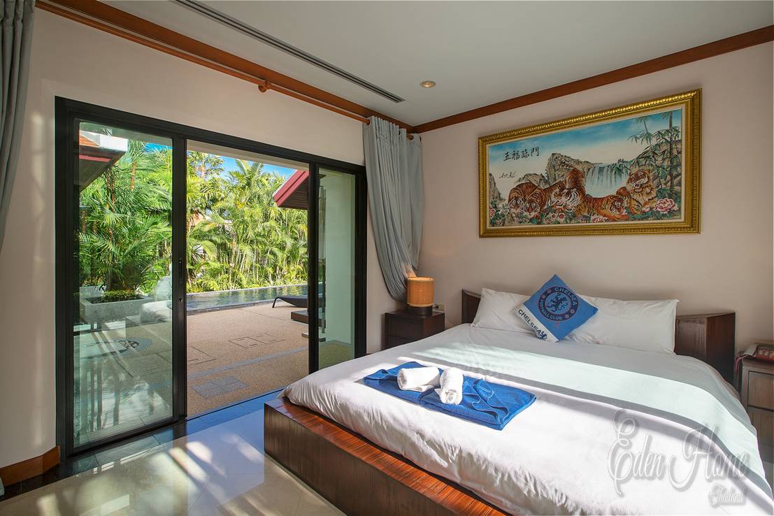 Villa Iagap in Naiharn – 3 Bedroom Pool Villa