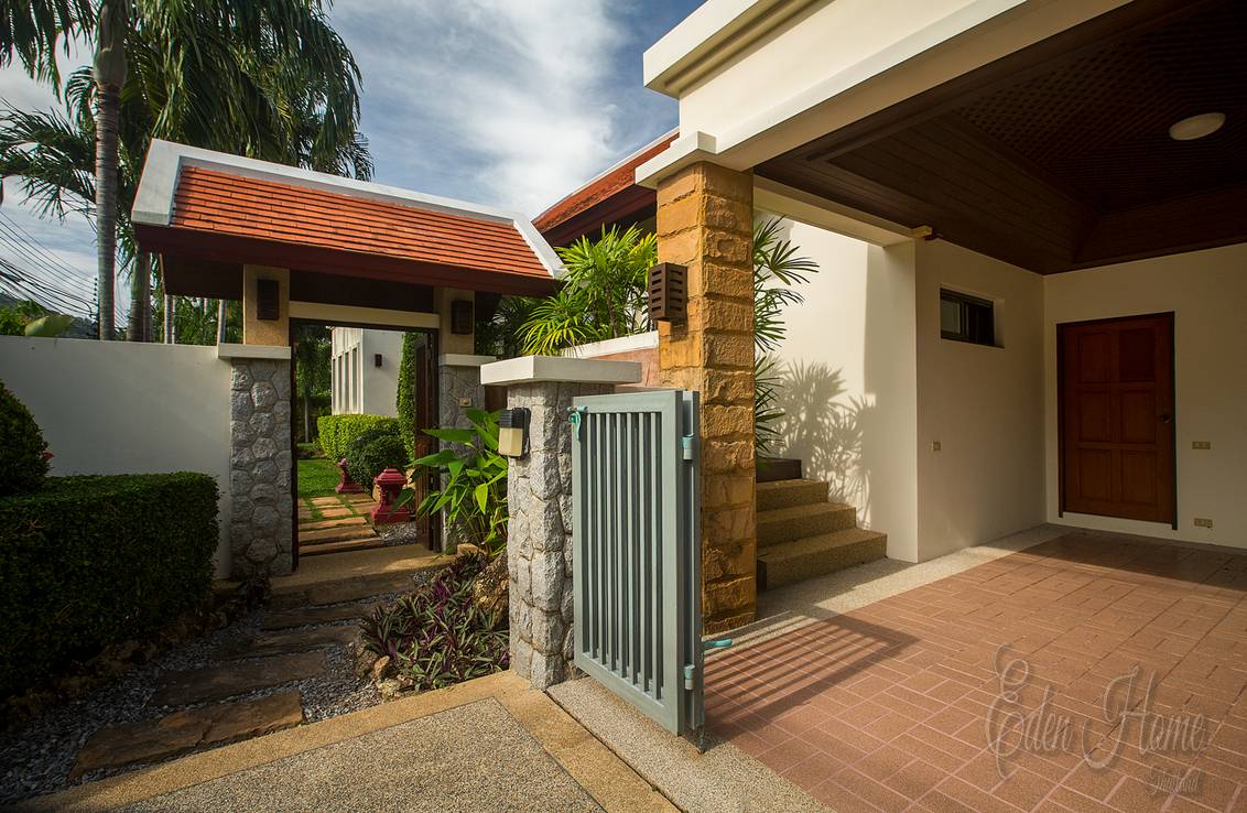 Villa Iagap in Naiharn – 3 Bedroom Pool Villa