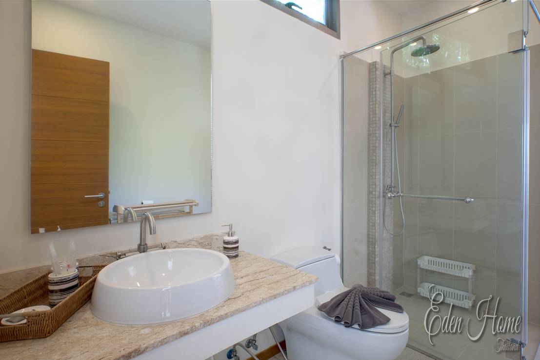 Villa Ajar in Rawai – 4 Bedroom Pool Villa