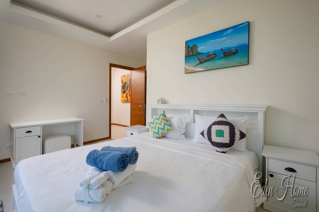 Villa Ajar in Rawai – 4 Bedroom Pool Villa