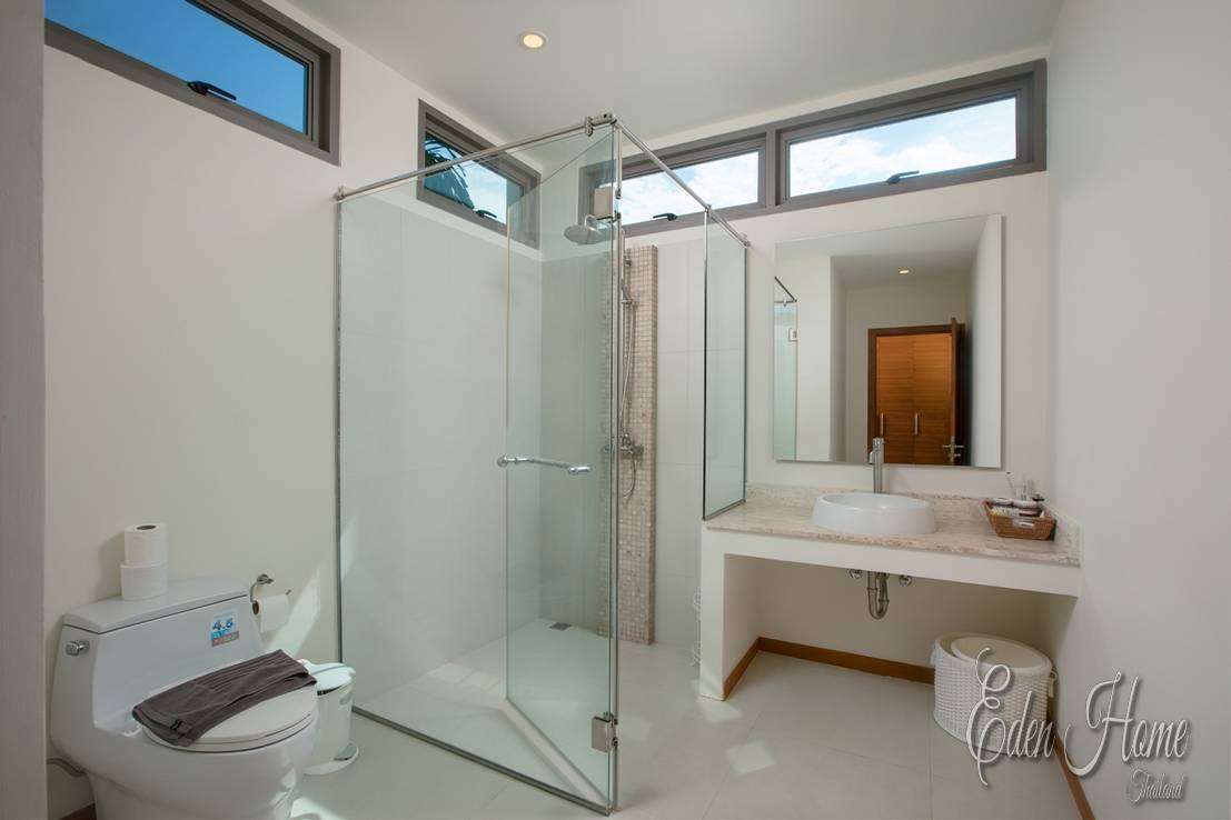 Villa Ajar in Rawai – 4 Bedroom Pool Villa