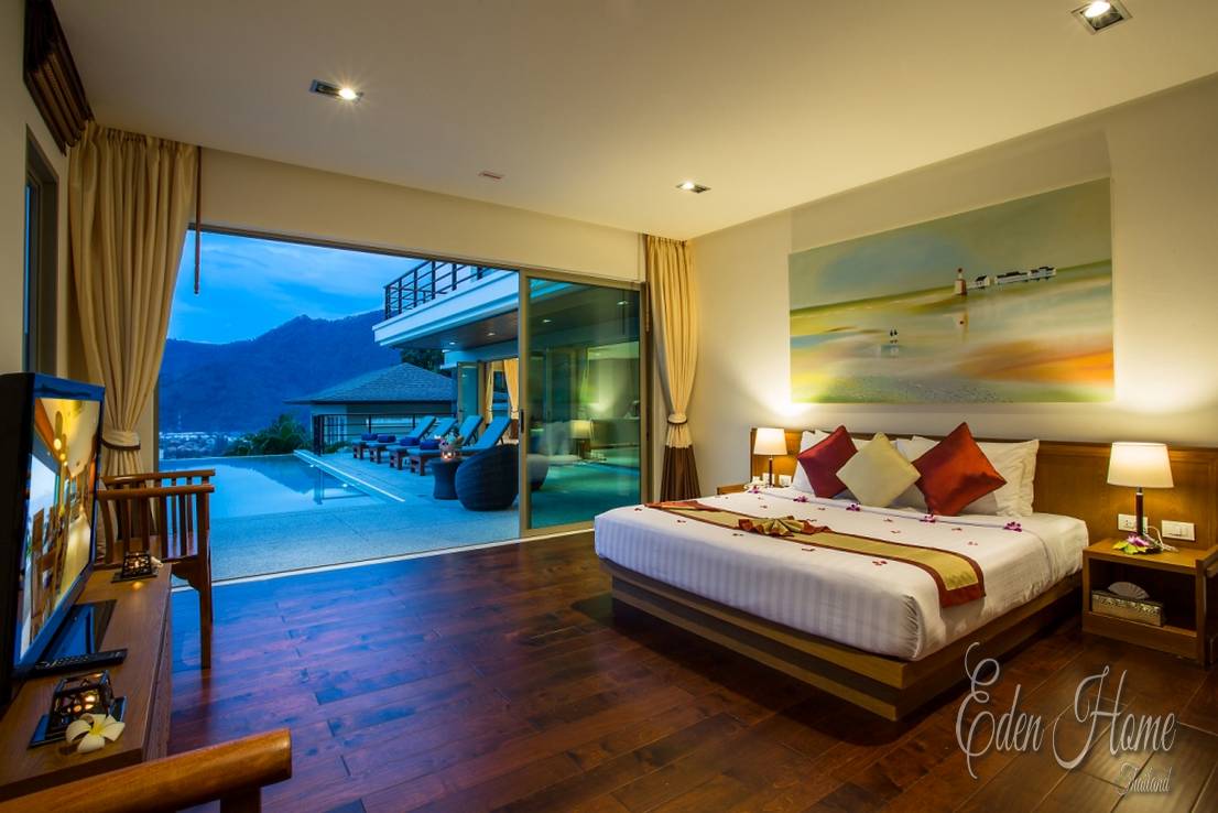 Villa Nawatnat in Kamala – 3 Bedroom Pool Villa