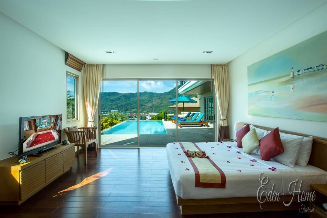 Villa Nawatnat in Kamala – 3 Bedroom Pool Villa
