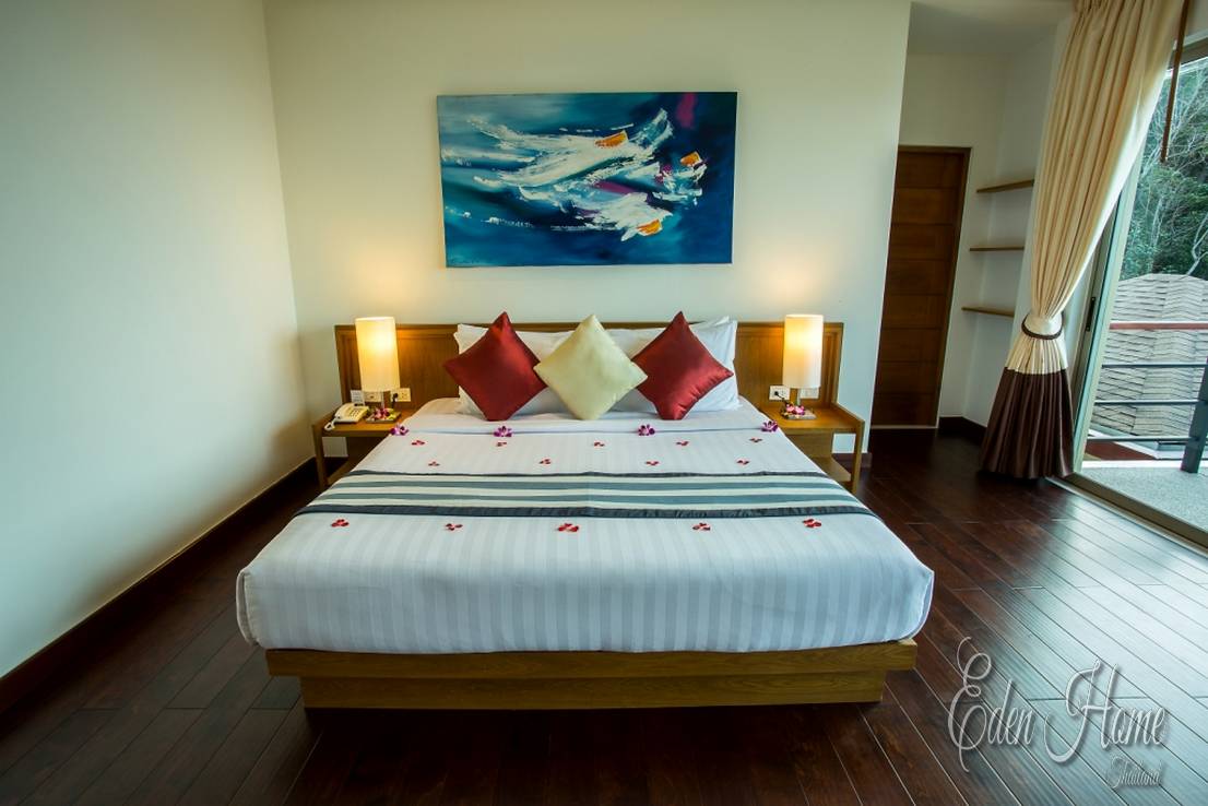 Villa Nawatnat in Kamala – 3 Bedroom Pool Villa