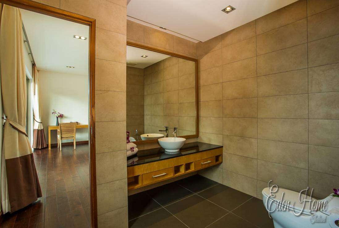 Villa Nawatnat in Kamala – 3 Bedroom Pool Villa