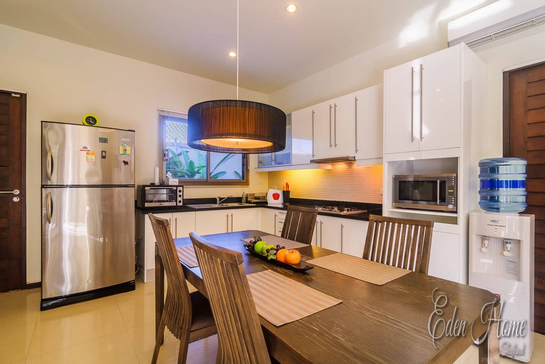 Villa Awih – 3 Bedroom Deluxe Villa in Naiharn