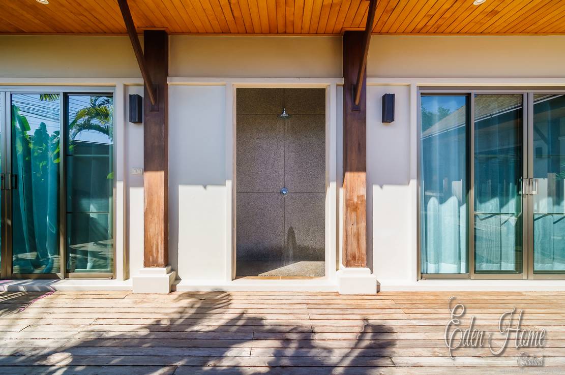 Villa Awih – 3 Bedroom Deluxe Villa in Naiharn