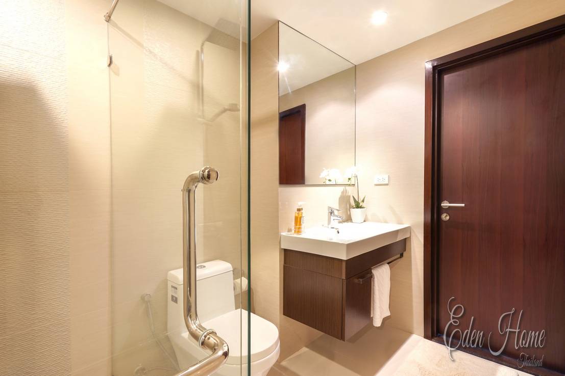 2 Bedroom Condo Beachfront in Rawai
