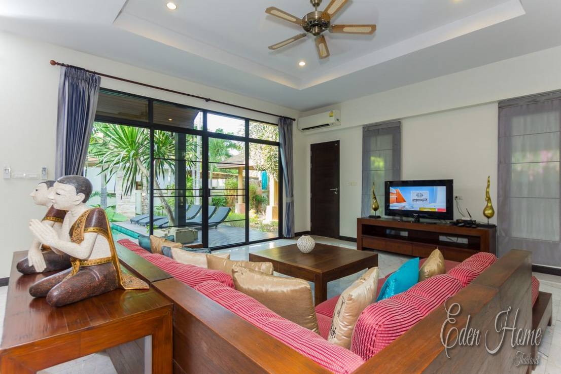 Villa Akilas – 4 Bedroom Pool Villa in Rawai