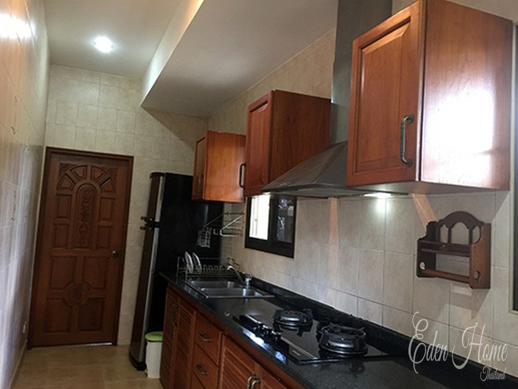 Large 7 Bedroom Villa in Kathu for Sale