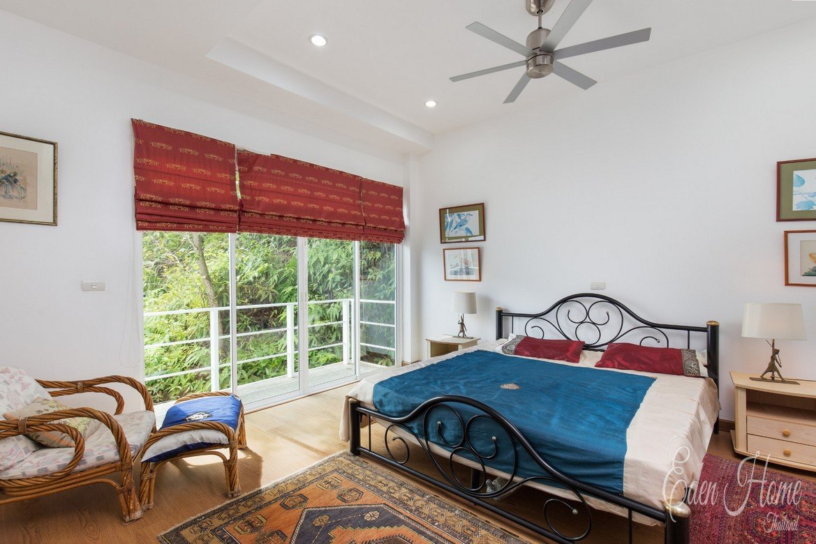 Golf View Pool Villa in Kathu for Sale