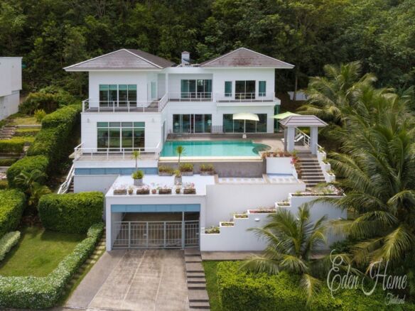 Golf View Pool Villa in Kathu for Sale