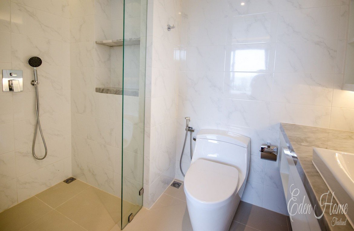 Stylish 2 Bedroom Apartment in Surin for Sale