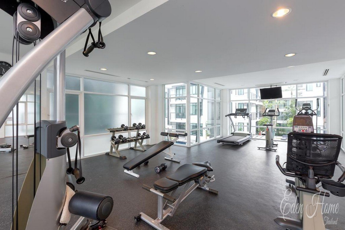 3 Bedroom Apartment in well kept Development in Kamala for Sale