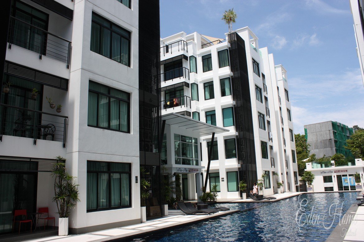 3 Bedroom Apartment in well kept Development in Kamala for Sale