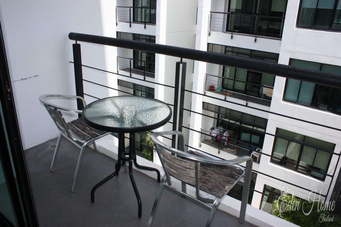 3 Bedroom Apartment in well kept Development in Kamala for Sale