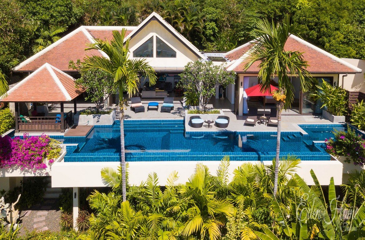 4 Bedroom Pool Villa Overlooking Patong Bay for Sale
