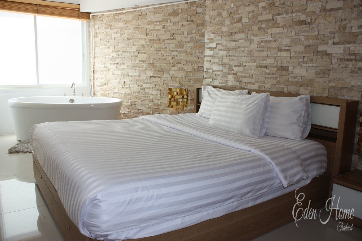 Foreign Freehold Condo 1-bed in Kata