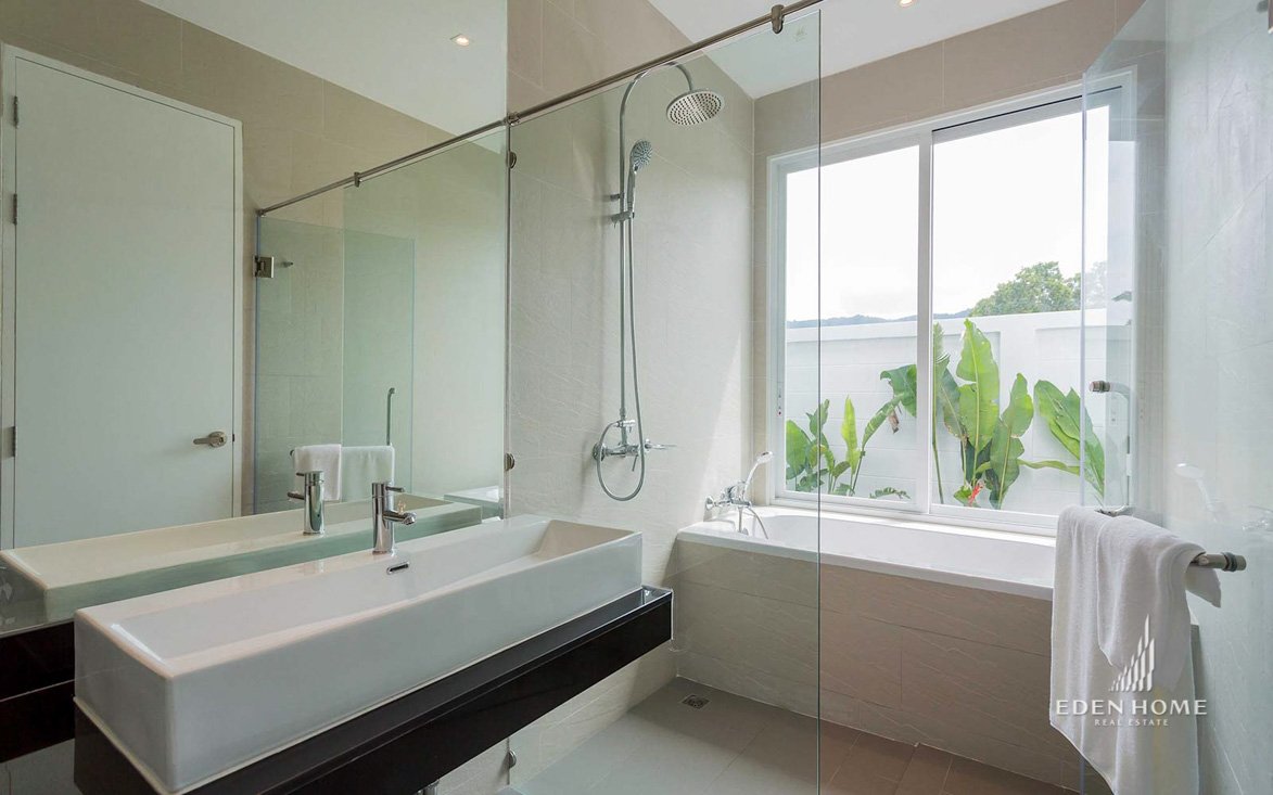 Superior 2 Bedrooms Private Pool Villa in Kamala