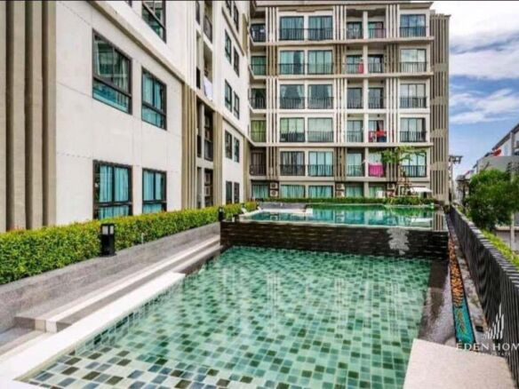 Studio at Boat Avenue for Sale