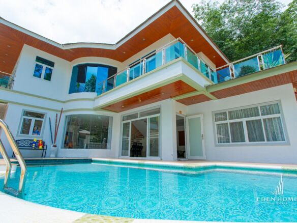 Cozy 4-Bed Pool Villa for sale in Kata