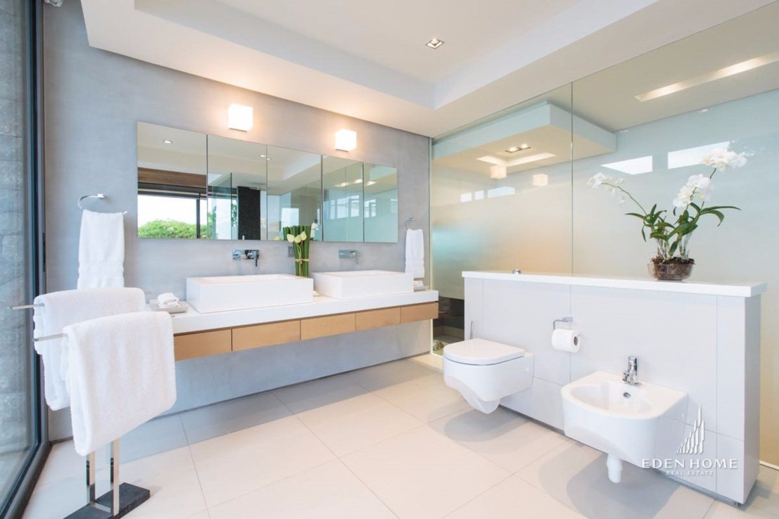Spectacular Ocean Front Villa in Kamala